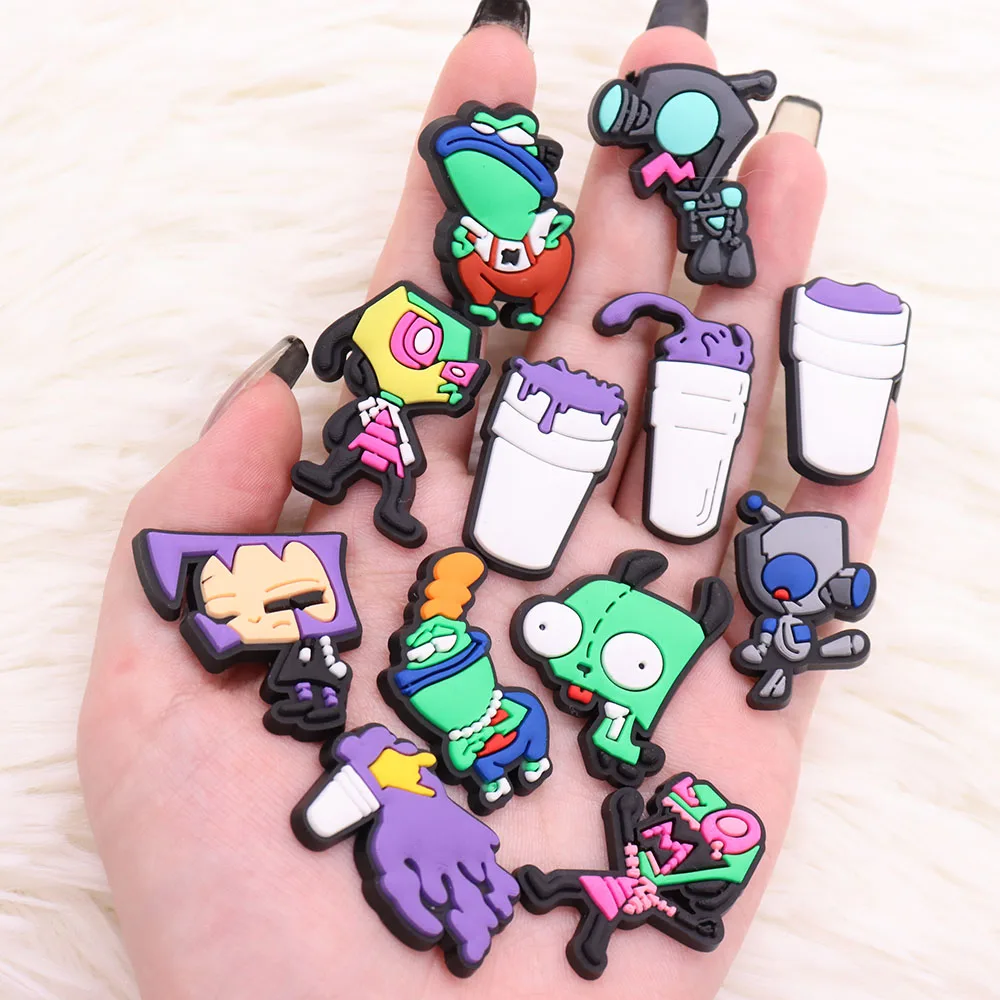 1Pcs Shoe Charms Cartoon Anime Green Alien Monster Accessories Shoes Buckle Decorations Fit Kids DIY Party Gift