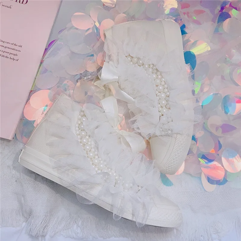 High Top Luxury Canvas Shoes For Women Casual Flats Loafers Women White Pearl Ladies Sneakers Fashion Party Wedding Shoe