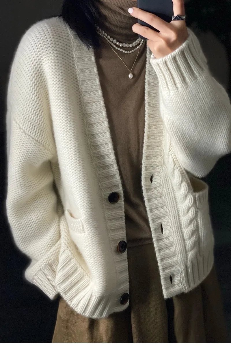 Autumn winter new fund pure cashmere cardigan female twist add thick sweater languid lazy wind loose sweater coat