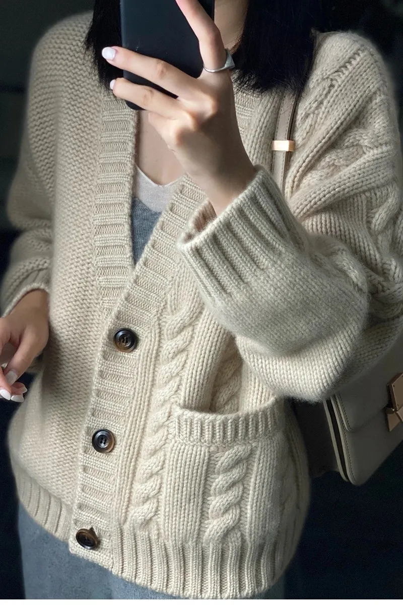 Autumn winter new fund pure cashmere cardigan female twist add thick sweater languid lazy wind loose sweater coat