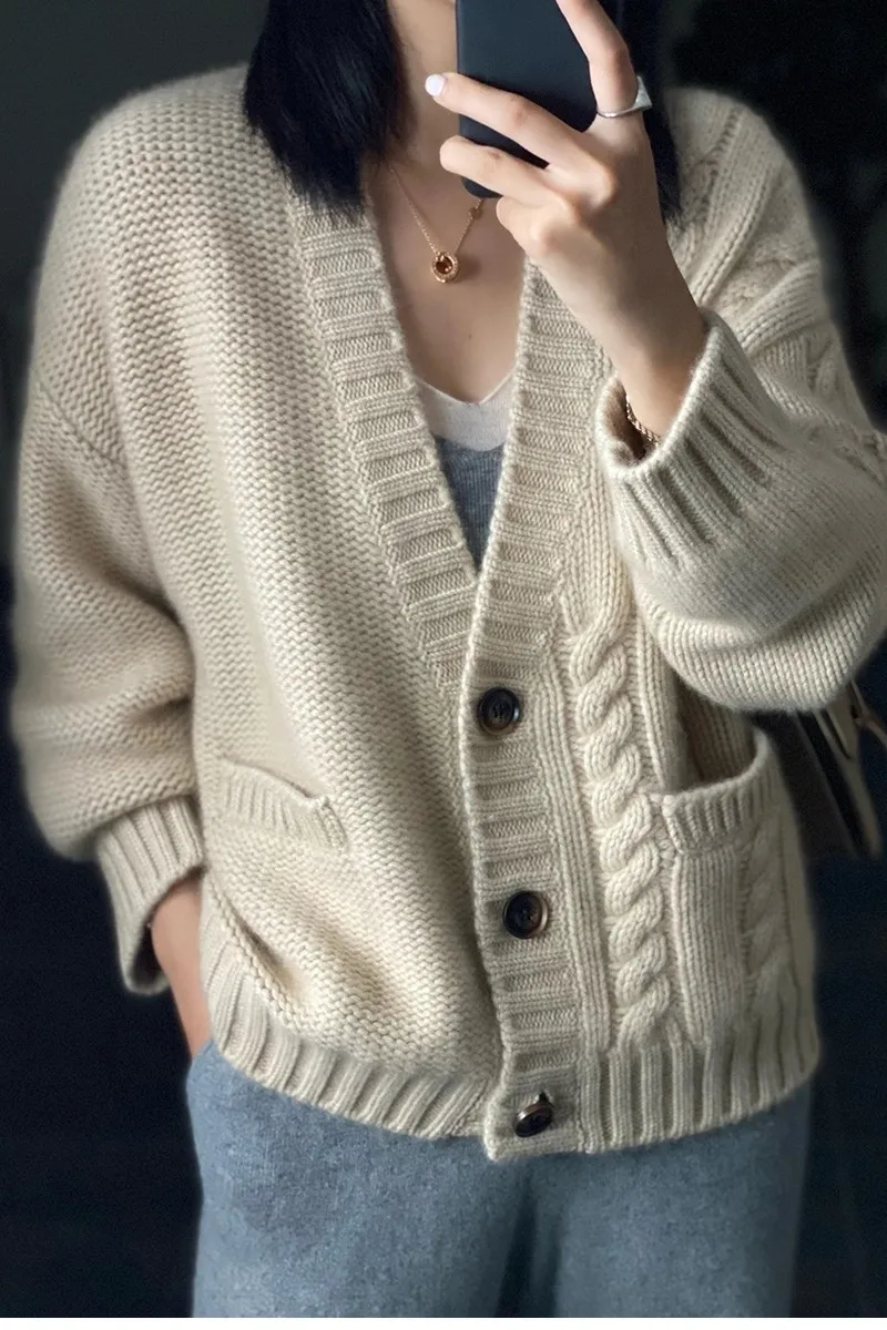 Autumn winter new fund pure cashmere cardigan female twist add thick sweater languid lazy wind loose sweater coat