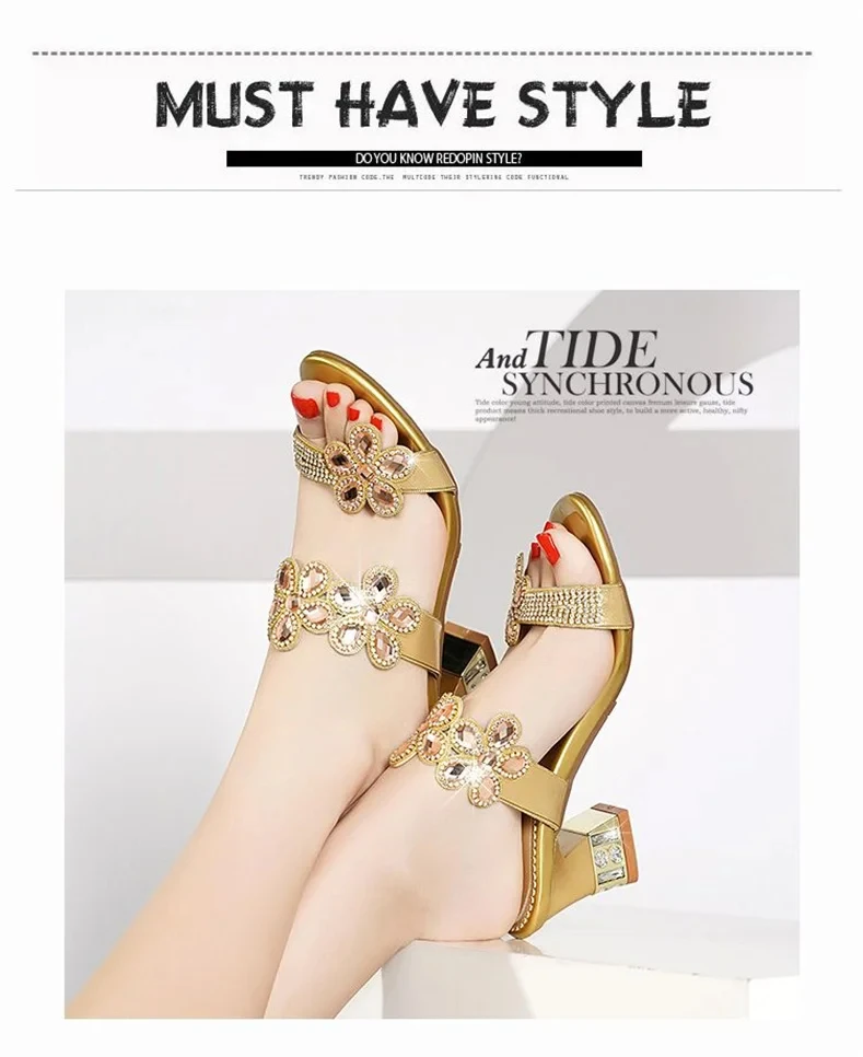 2024 New Summer Glitter Women Sandals Fashion Outdoor Peep Toe Casual Beach Slippers Thick Heel Slip on Rhinestone Sandals