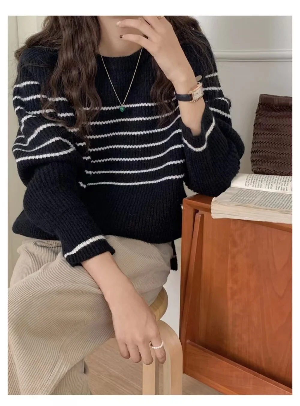 Fashionable stripe languid breeze cashmere sweater woman autumn winter 100 go with round neck sweater loose pullover sweater