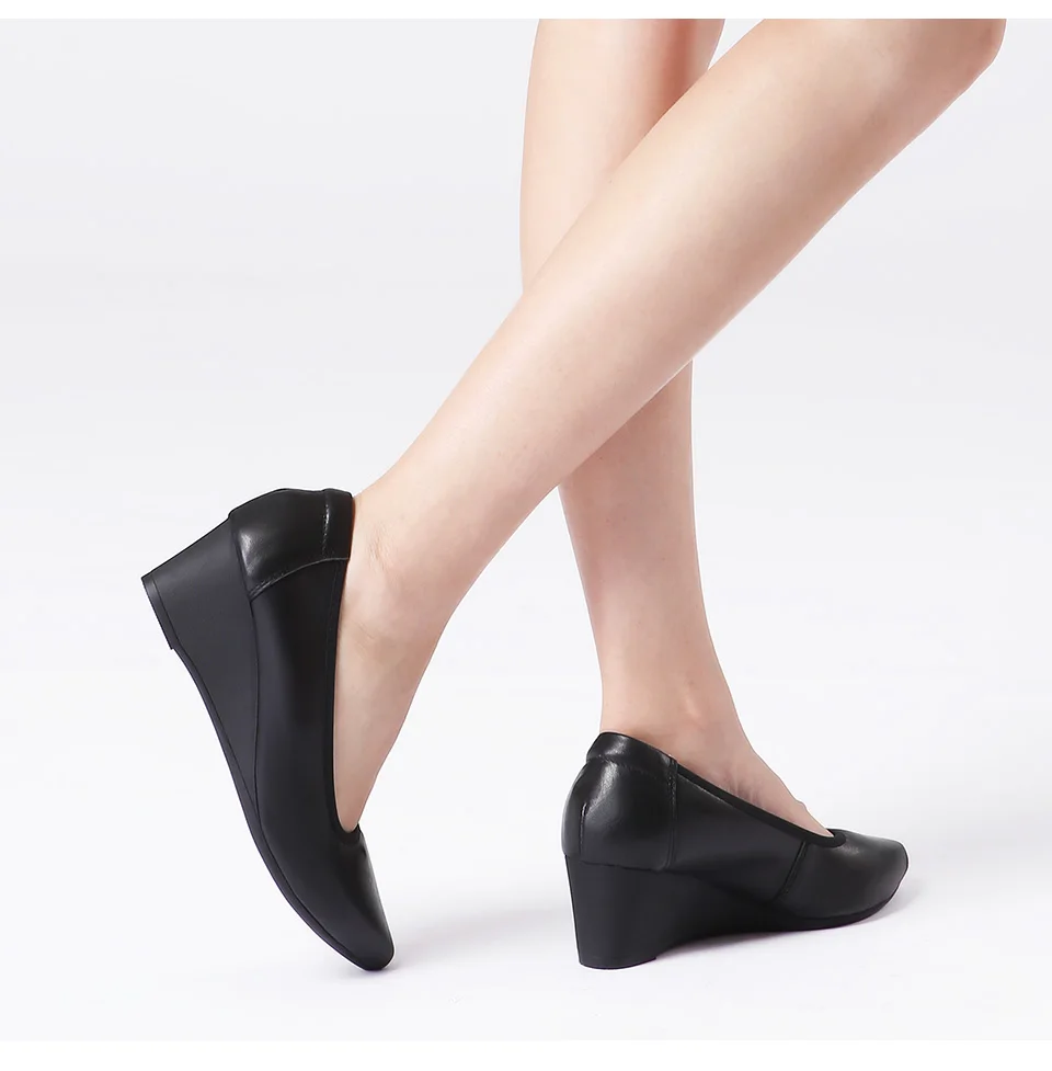 Women's High Heels 2024 Pointed Wedges Women's Shoes Black Leather Shoes OL Mary Jane Shoes Small Size Shoes Work Shoes Ladybugs