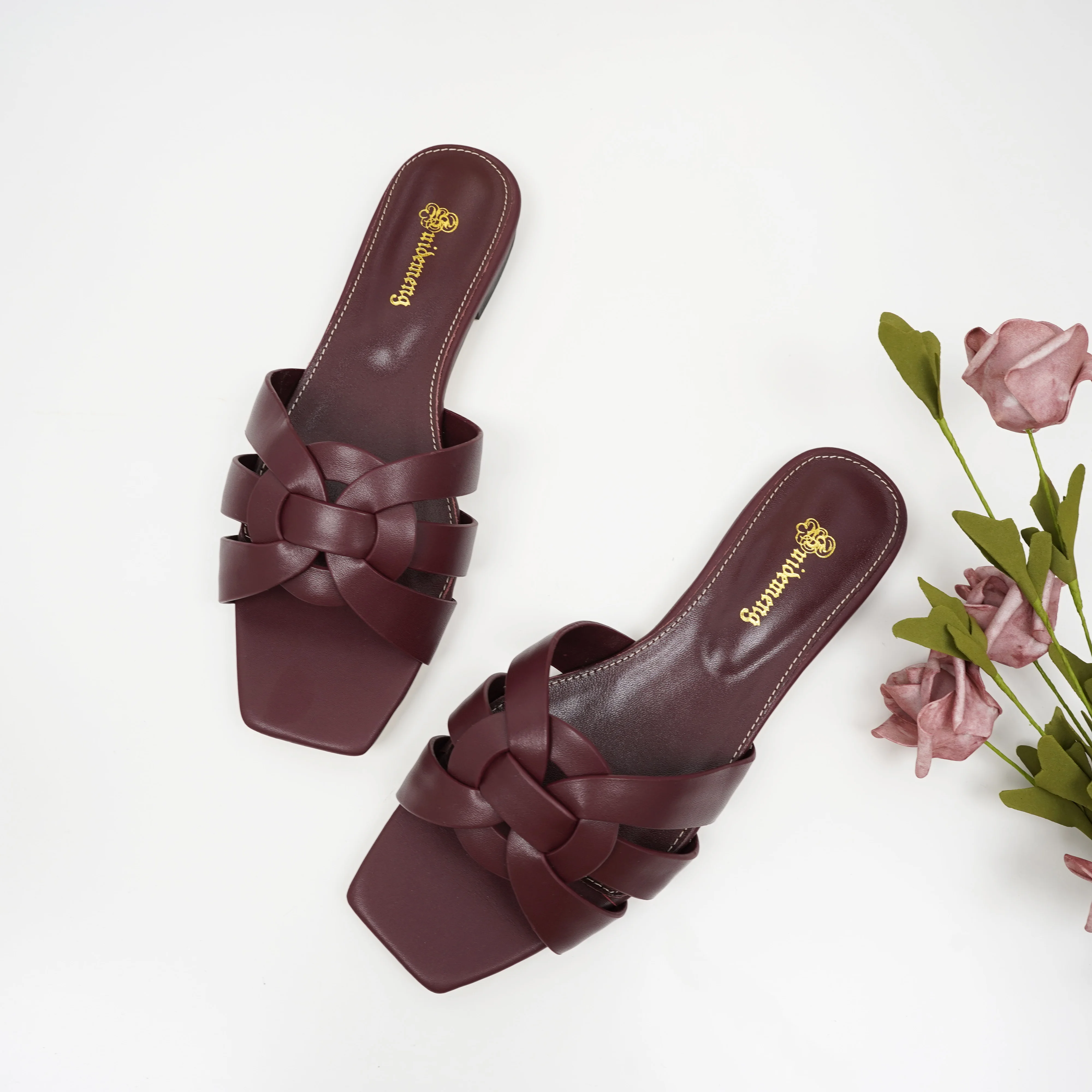 Elegant Party Women's Shoes Luxury Leather Slippers Comfortable Casual Shoes Open Toe Outdoor Beach Shoes Summer Plus Size 35-44