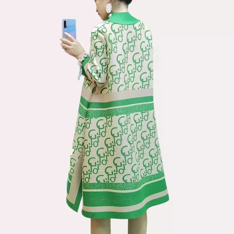 Miyake Fold Pleated Mid-length Dress Pleated Dress Atmospheric Printing Many Spot Goods Can Be Quickly Shi Autumn and Winter2022