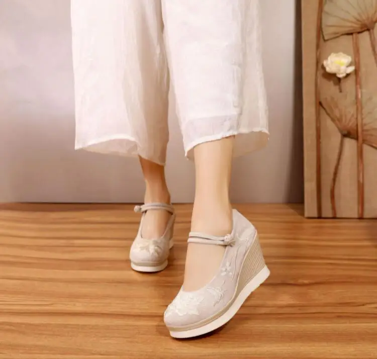 Vintage Embroidered Cotton Fabric Women Wedge Pumps Platform Mary Jane High Heels Ladies Spring Summer Sandals Retro Dance Shoes
