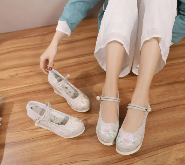 Vintage Embroidered Cotton Fabric Women Wedge Pumps Platform Mary Jane High Heels Ladies Spring Summer Sandals Retro Dance Shoes