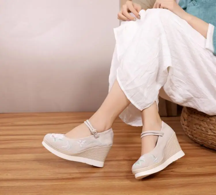 Vintage Embroidered Cotton Fabric Women Wedge Pumps Platform Mary Jane High Heels Ladies Spring Summer Sandals Retro Dance Shoes