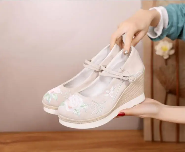 Vintage Embroidered Cotton Fabric Women Wedge Pumps Platform Mary Jane High Heels Ladies Spring Summer Sandals Retro Dance Shoes