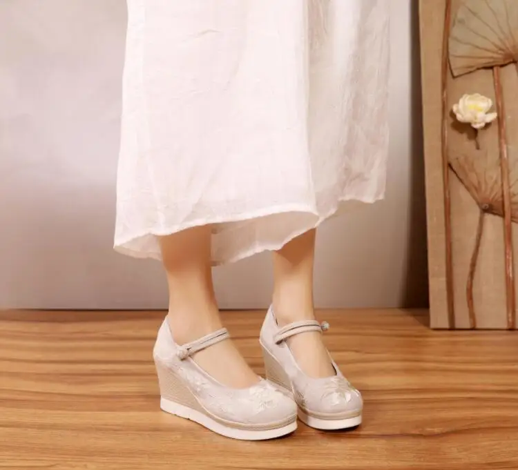 Vintage Embroidered Cotton Fabric Women Wedge Pumps Platform Mary Jane High Heels Ladies Spring Summer Sandals Retro Dance Shoes