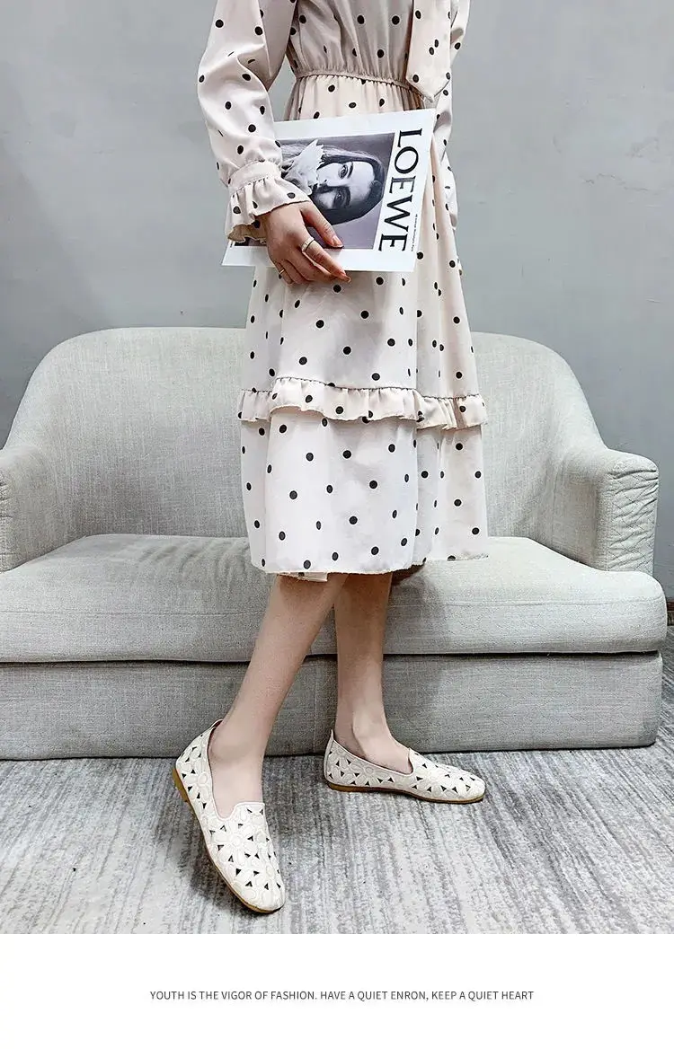 Fashion Beige Wide Flats Female Shoes Big Size 41 42 Summer Casual Soft Women's Slip on Loafers Ladies Cheap Shoes 2023 New