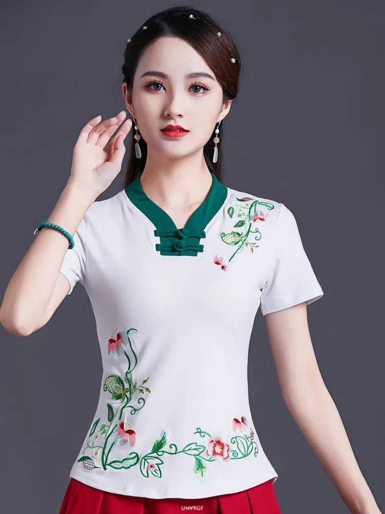 UHYTGF Vintage Women's 6XLOversized T-Shirt Fashion Embroidered V-neck Short Sleeve Summer Clothes Slim Female Tops T-Shirt 1451