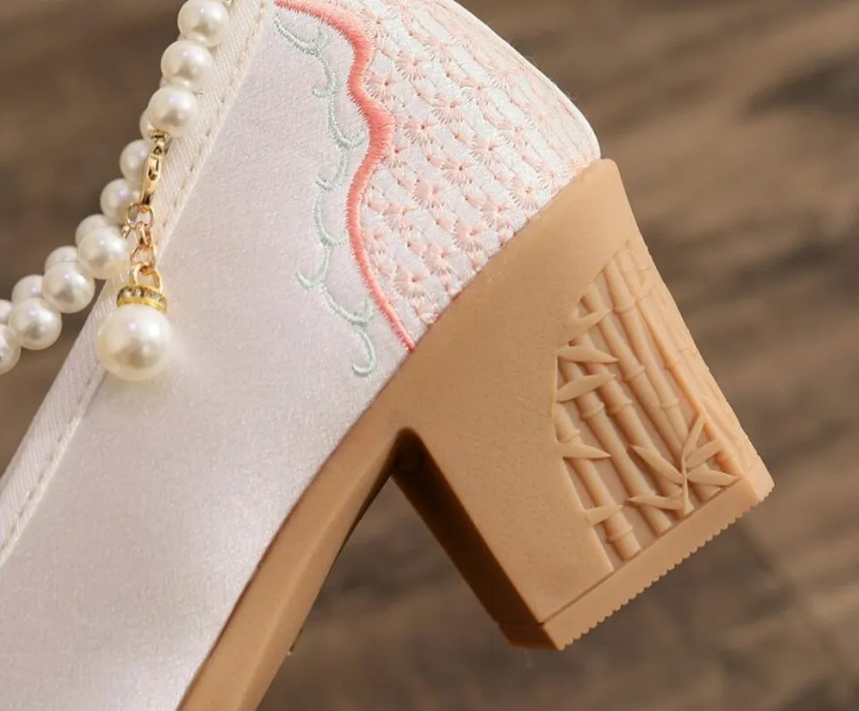 Women Vintage Pearls Ankle Strap Pump Ladies Ethnic Embroidered High Heels Spring Mary Jane Block Heel Dress Shoes for Female
