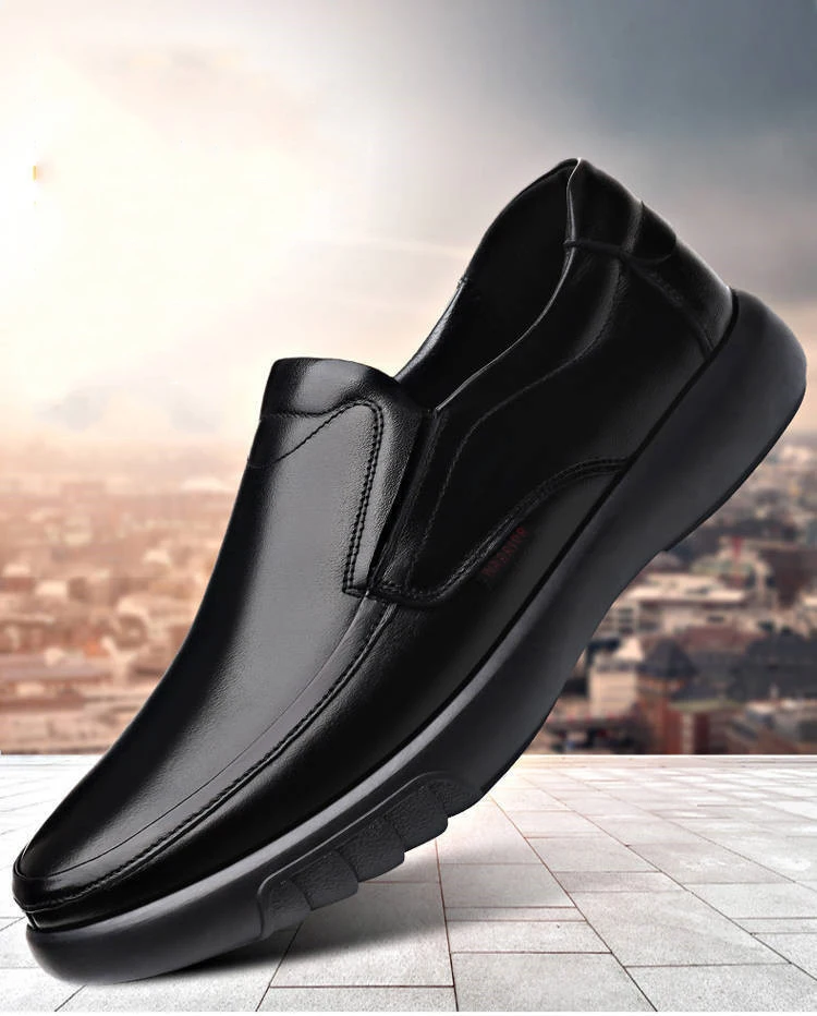 New Black Shoes Men Loafers Breathable Soft Moccasins Man High Quality Casual PU Leather Boat Shoes Men Flats Male Driving Shoes