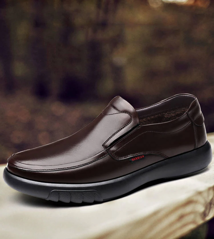 New Black Shoes Men Loafers Breathable Soft Moccasins Man High Quality Casual PU Leather Boat Shoes Men Flats Male Driving Shoes