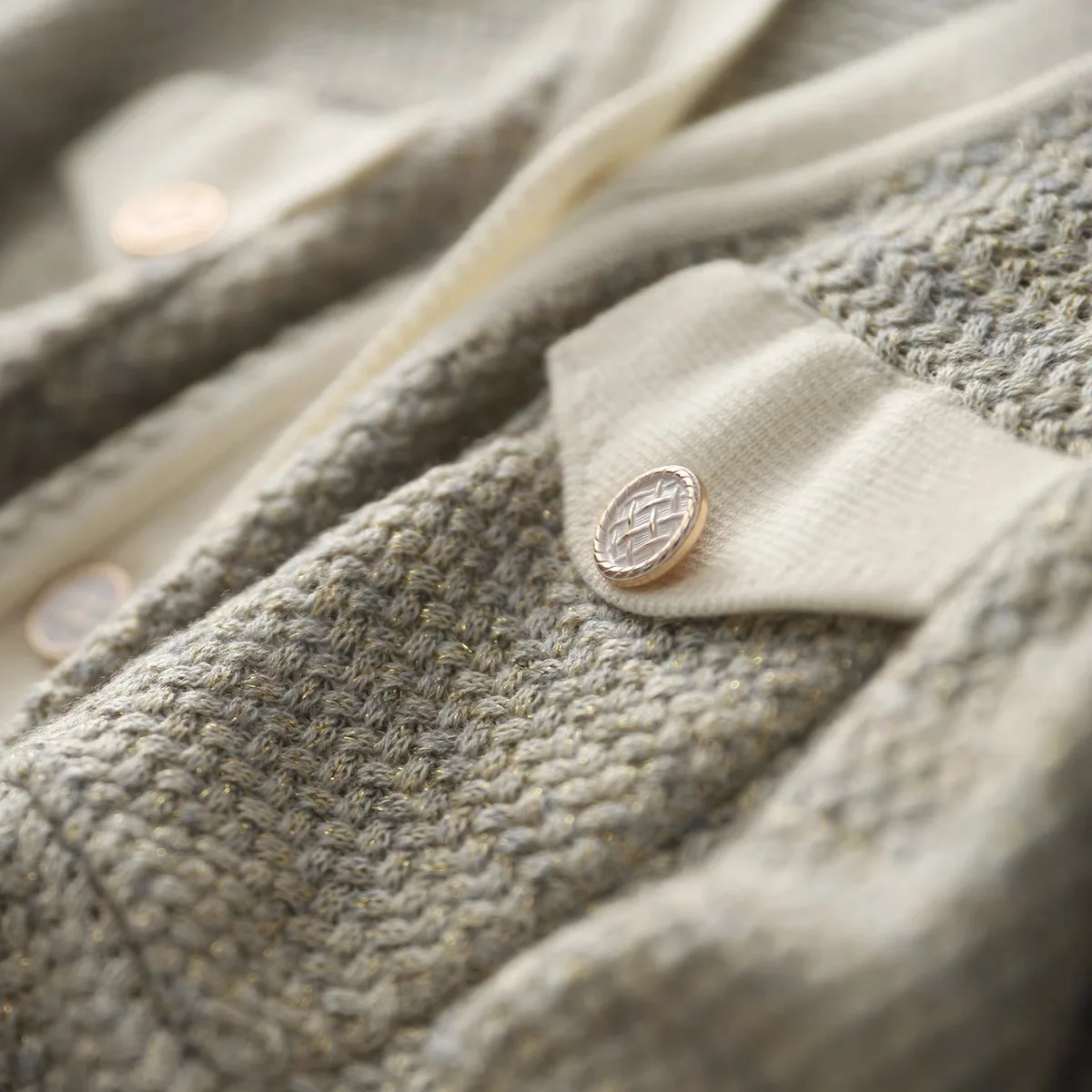 Temperament small fragrant wind cashmere knit cardigan female spring and autumn new V-neck jacket loose sweater thin wool coat