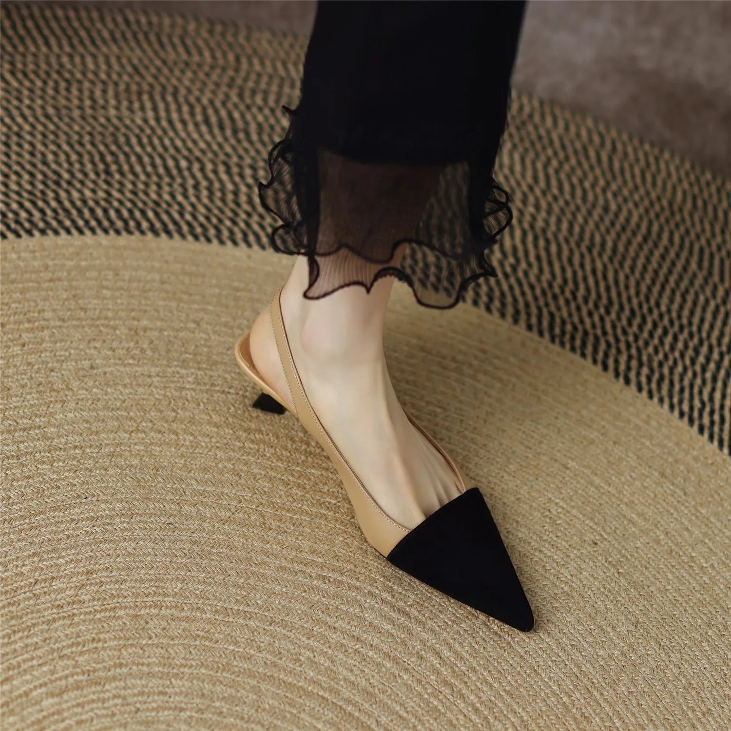 Black Sandals Women 2026 Summer Genuine Leather Slingback Elegant Mid Heel Pointed Comfortable Light Female Shoes Big Size 42