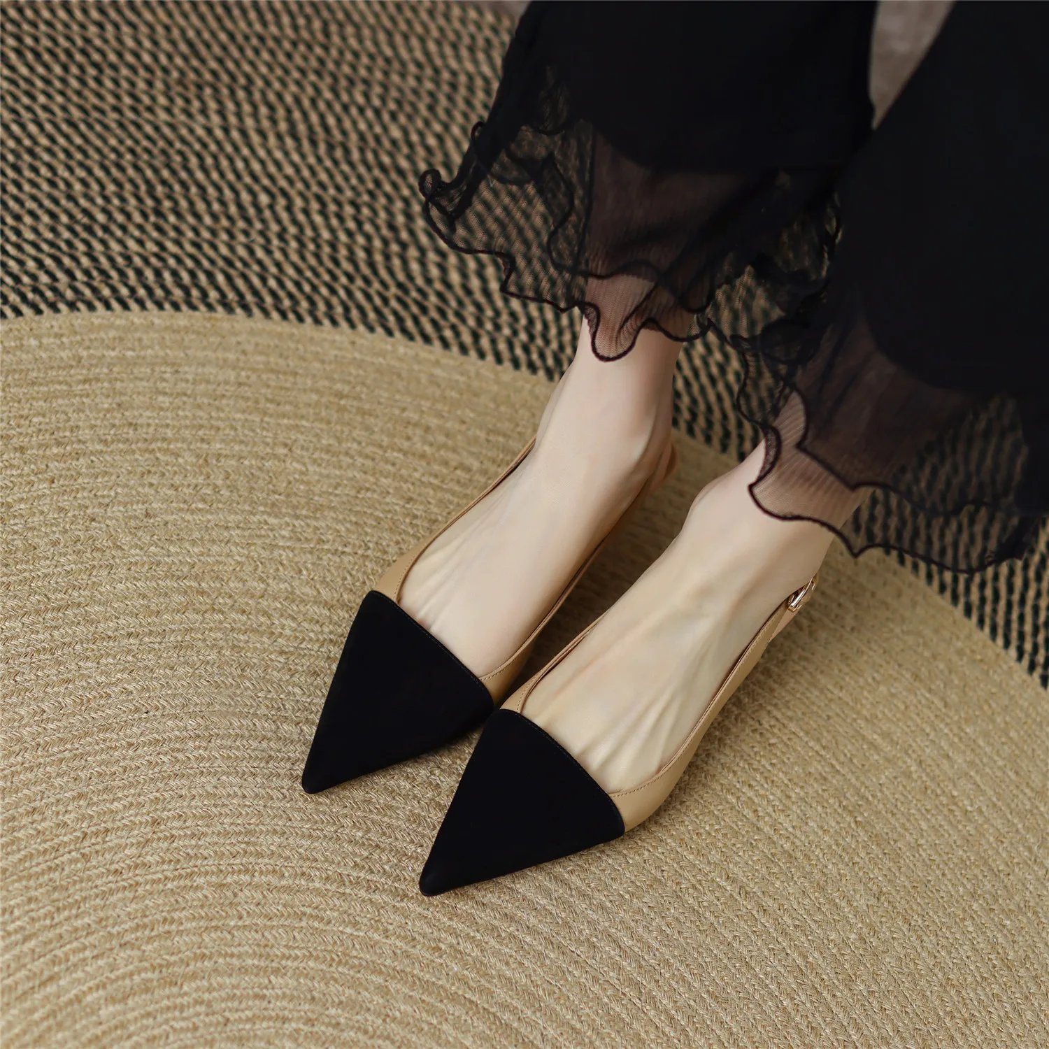 Black Sandals Women 2026 Summer Genuine Leather Slingback Elegant Mid Heel Pointed Comfortable Light Female Shoes Big Size 42