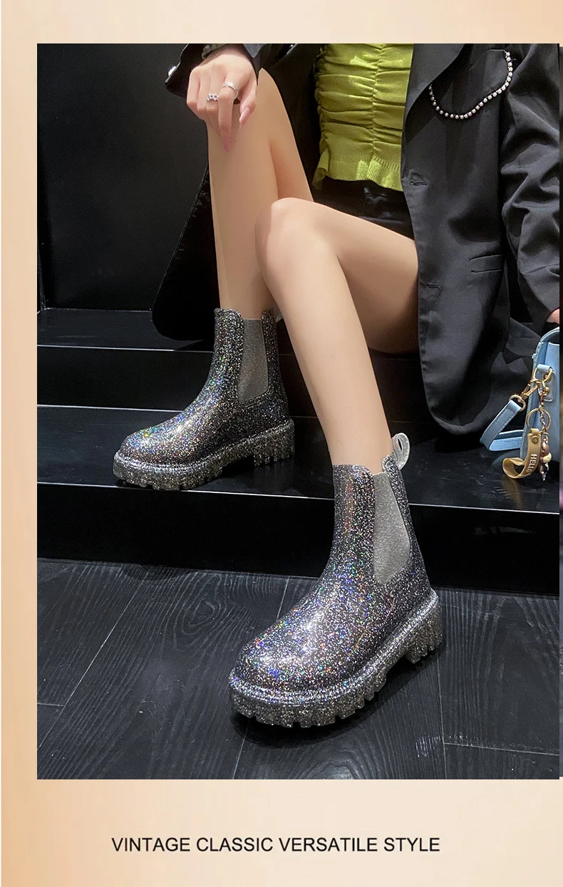 New Women's Color Fashion Rain Boots Four Seasons Wearable Water Shoes Outdoor Fashion Waterproof Mid-tube All-match Rain Boots
