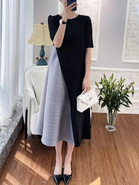 Miyake Pleated Dress Mid-length Fake Two-way Stitching Design Casual Loose Self-Cultivation Skirt Black and Gray 2021 Summer New