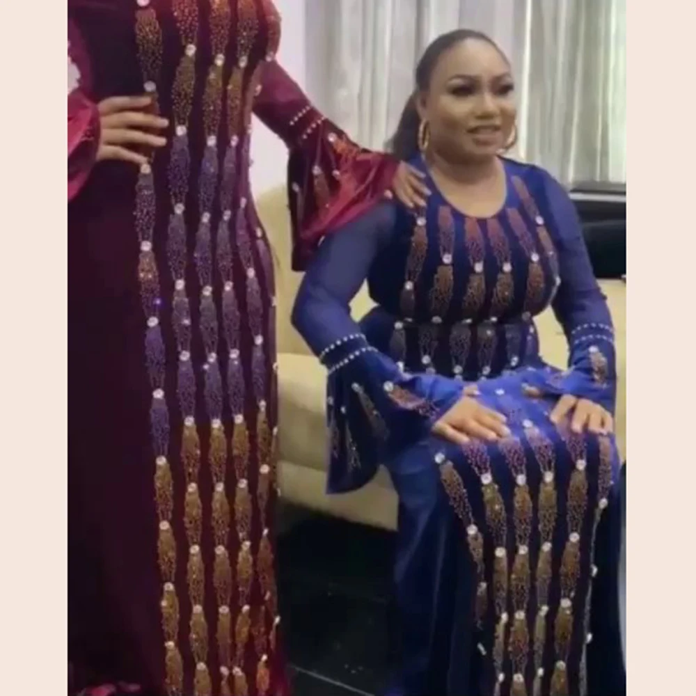 2022 African moms' fashion dress golden velvet Diamond elegant stretch robe national clothing
