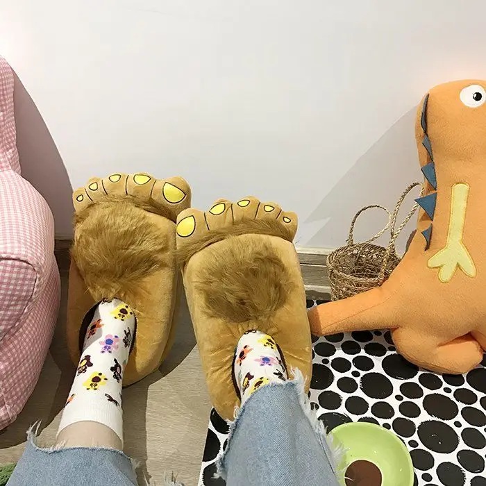 Designer Cartton Bigfoot Unisex Winter Indoor Slippers Cotton Shoes Women Men Slip On Lazy Home Shoes Lovers Couple Floor Shoes