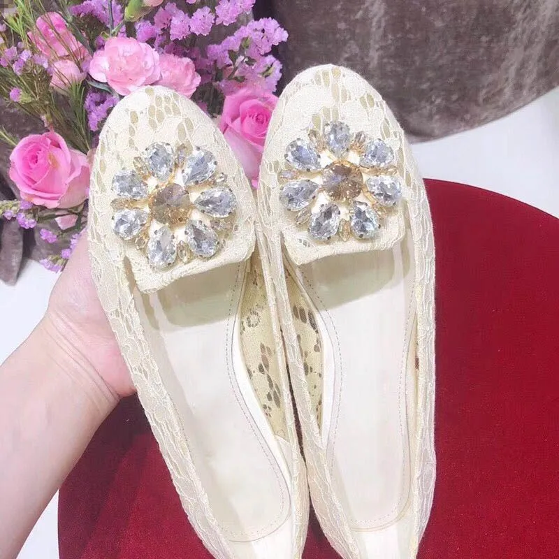 Summer Floral Lace Rhinestone Embellished Flat Shoes Women Glitter Crystal Flower Buckle Loafers Slip On Beauty Wedding Shoes