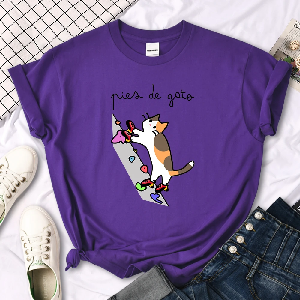 Cat Rock Climbing Cute Print T-Shirt Womens Kawaii Cartoon Graphic Tops Females Korean Fashion Oversize Harajuku Girls Tshirts