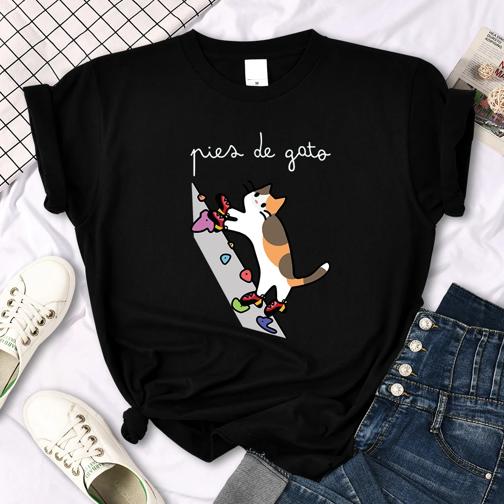 Cat Rock Climbing Cute Print T-Shirt Womens Kawaii Cartoon Graphic Tops Females Korean Fashion Oversize Harajuku Girls Tshirts