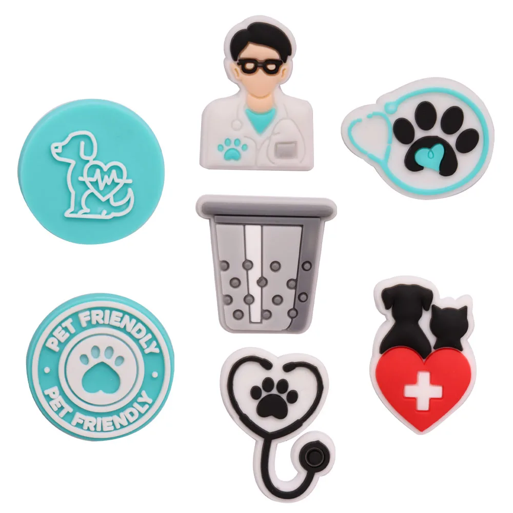 New Arrivals 7PCS Medical Pet Friendly Garden Shoes Charms Vet Doctor PVC Buckle Sandals Accessories Decor Kids Gifts