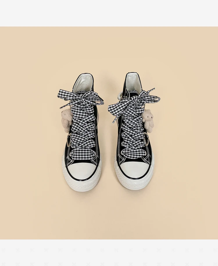 Amy and Michael Sweet Lovely Girls Students Casual Tennis Sneakers Kawaii Anime Bear Dolls Hand Made Cavas Shoes Women High Tops