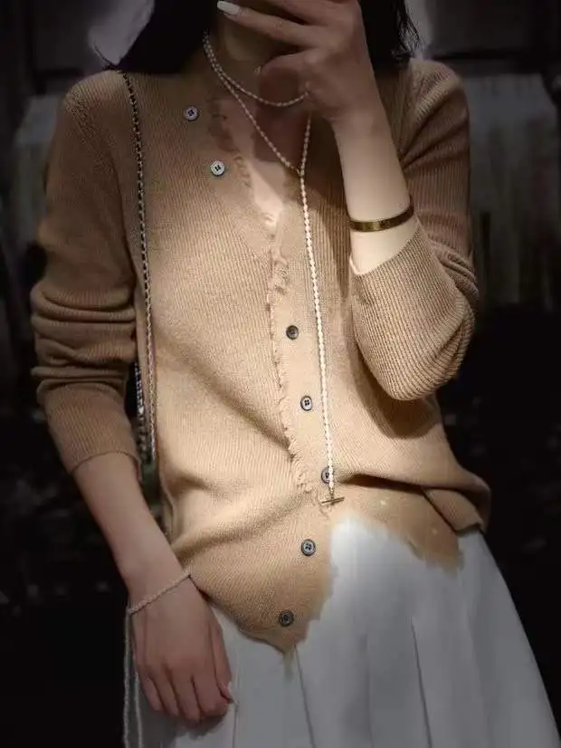 Fashionable tassel v-neck cashmere knit cardigan women chunchun Korean slim top loose sweater sweater coat