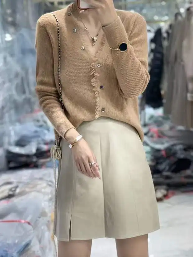 Fashionable tassel v-neck cashmere knit cardigan women chunchun Korean slim top loose sweater sweater coat