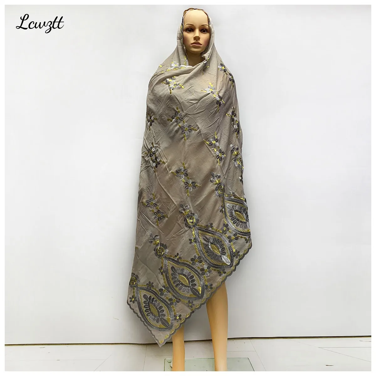 2026 Fashion Hot Sale African Women Scarfs Big Circle Design Big Embrodiery Cotton Big Size Muslim Scarf for Shawls Pashmina