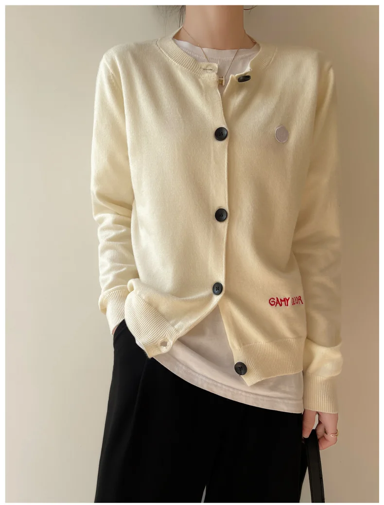 Cashmere cardigan women's spring and autumn new round neck duckling palm embroidery knitting bottom sweater loose wool coat