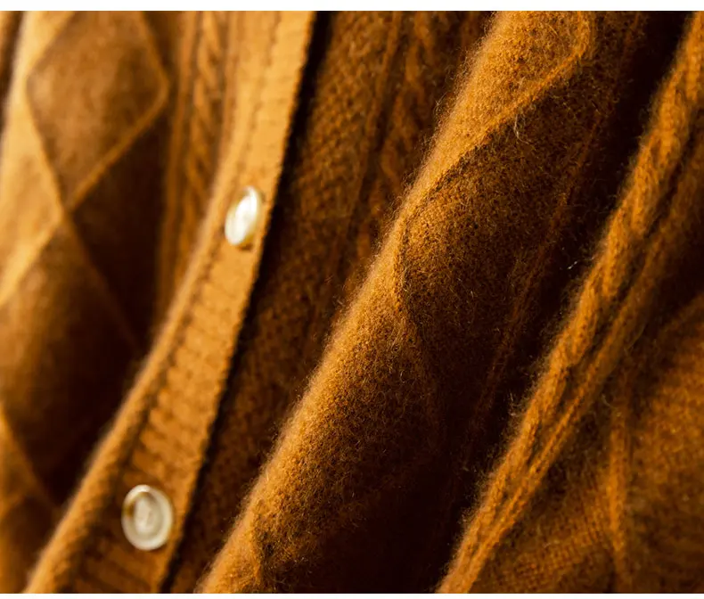 2021 autumn/winter new cashmere sweater Women's round neck cardigan sweater coat twist loose large size knit 100% wool