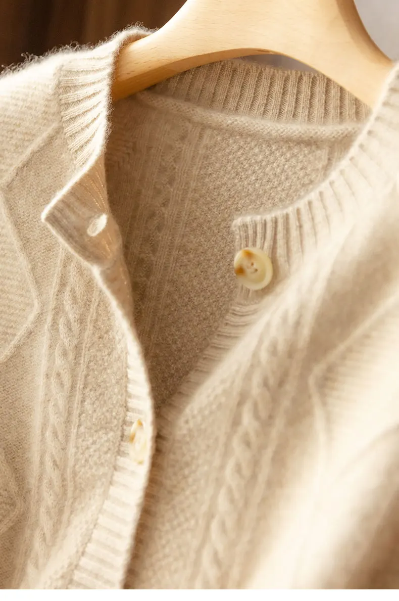 2021 autumn/winter new cashmere sweater Women's round neck cardigan sweater coat twist loose large size knit 100% wool