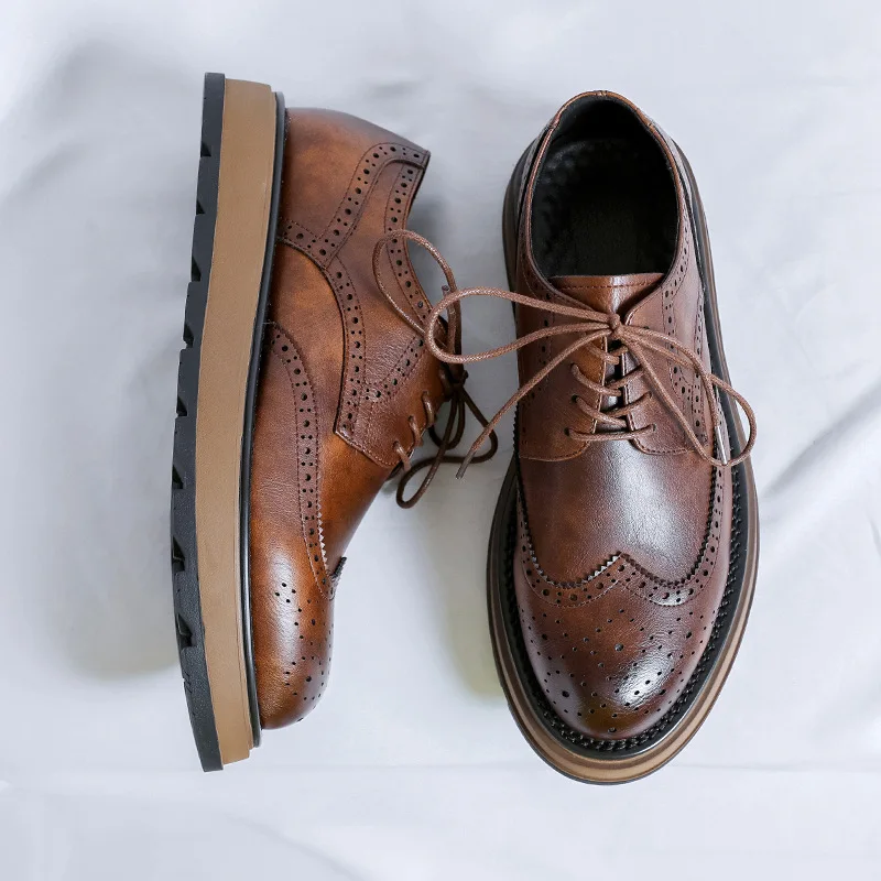 British style men's fashion carved brogue shoes lace-up original leather derby shoe wedding party dress platform footwear zapato