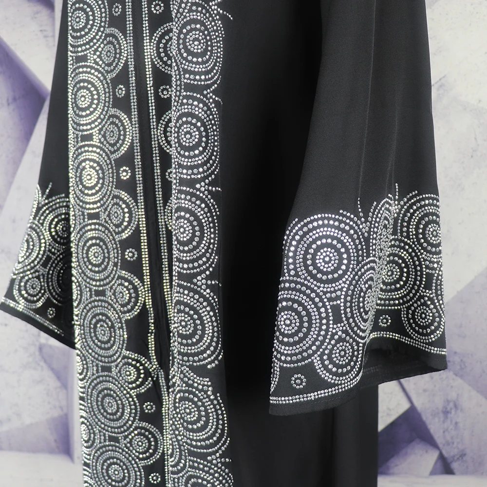 African Mother Luxury Robe Skirt Loose Fashion V-Neck Diamond Long Sleeve