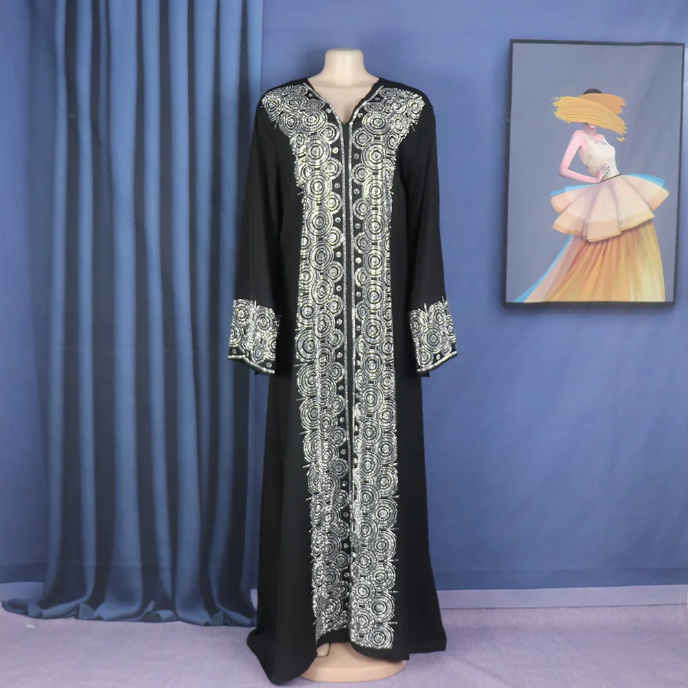 African Mother Luxury Robe Skirt Loose Fashion V-Neck Diamond Long Sleeve