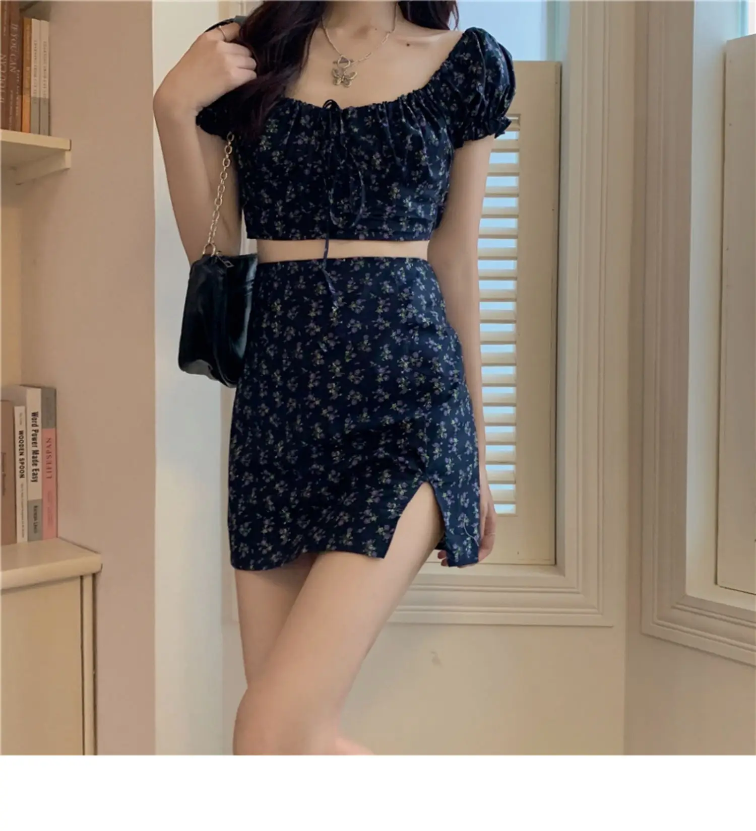 KPOP Dress Sweet Shorts Sets Broken Flower Skirts Exposed Navel Two Piece Set Women Split Skirt Puff Sleeve 2 Piece Sets 2022