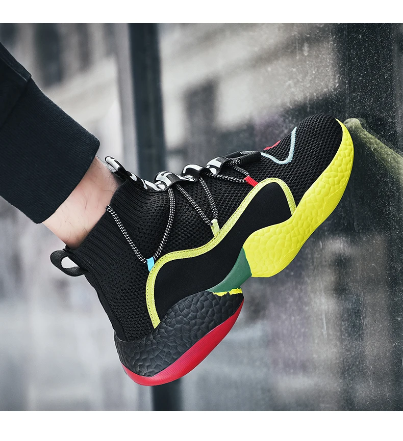 Spring New Men Running Shoes Non Slip Fashion Sneakers Breathable Mesh Soft Sole Casual Athletic Walking Shoes Large Size 39-48