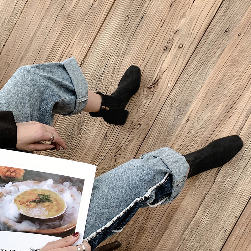 Woman Sock Ankle Boots 2026 Spring Autumn Pointed Toe Low Heel Elastic Flock Black Comfortable Booties Lady Shoes Big Size 42 43