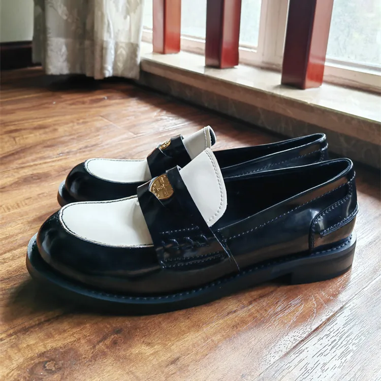 MKKHOU Fashion Loafers New High-Quality Leather Round Toe Color-Blocking Comfortable Low-heeled Women Shoes Daily Light Shoes