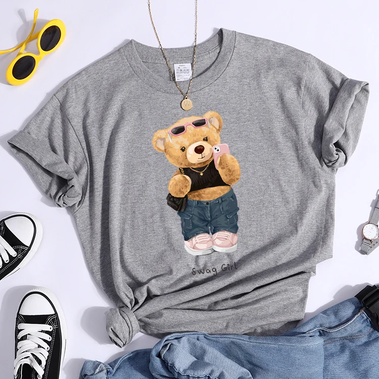 Street Teddy Bear Selfie Swag Girl T-Shirt Vintage Round Neck T-Shirt Vintage Hipster Tshirts Essential Soft Women Tee Shirts