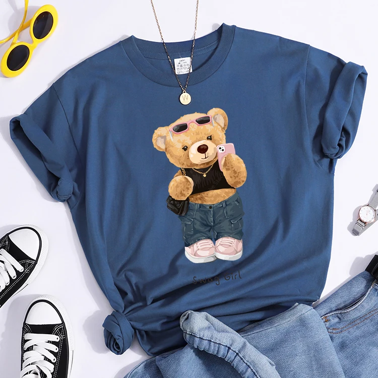 Street Teddy Bear Selfie Swag Girl T-Shirt Vintage Round Neck T-Shirt Vintage Hipster Tshirts Essential Soft Women Tee Shirts