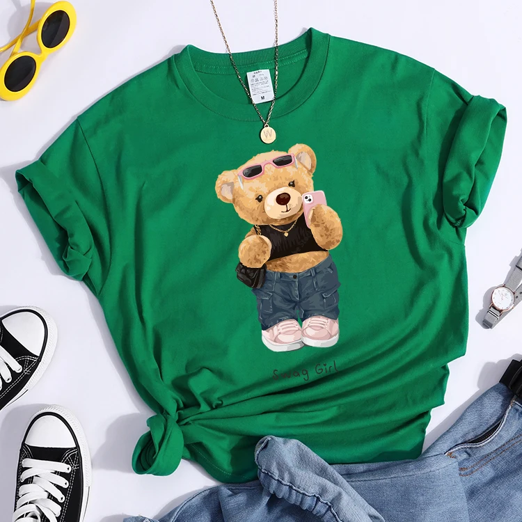 Street Teddy Bear Selfie Swag Girl T-Shirt Vintage Round Neck T-Shirt Vintage Hipster Tshirts Essential Soft Women Tee Shirts