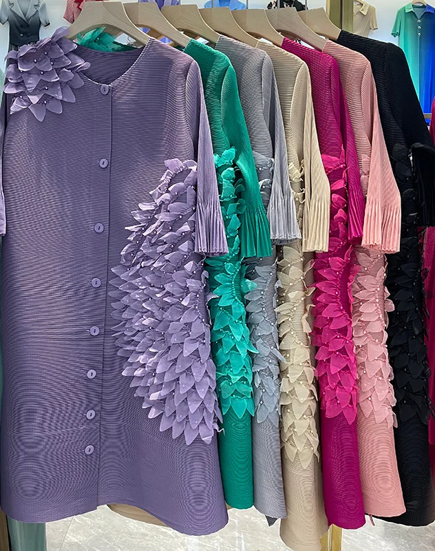 Summer 2023 New Miyake Pleated High-end Fashion Dress Cover Belly Three-dimensional Floating Flowers Elegant Midlength Dresses
