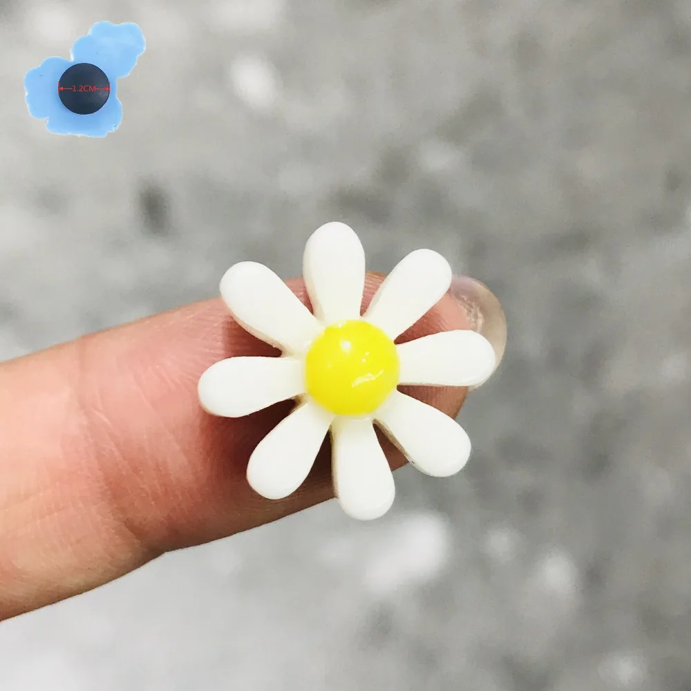 Single Sale Resin Sunflowers Charms Garden Shoe Accessories 3D Shoes Decoration Fit Holes Wristbands Kid‘s Girl's Gift
